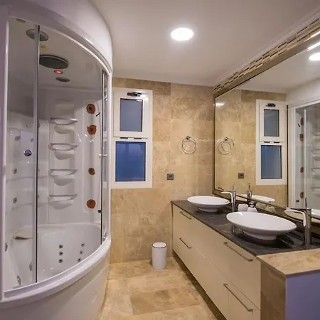 Front Super Boss 2 فيلة *