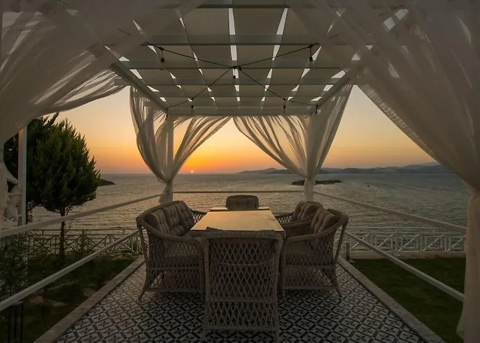 Villa Front Super Boss 2 Bodrum