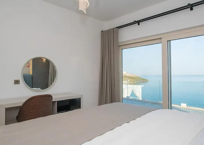 Front Super Boss 2 Villa *