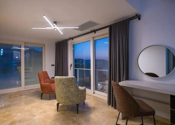 Villa Front Super Vılla Boss 2